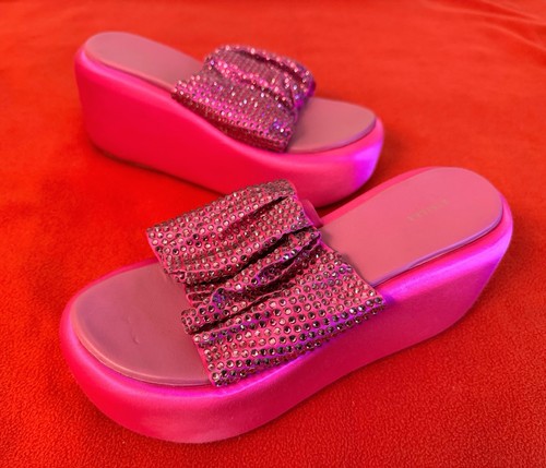 Sandali con zeppa - , plateau